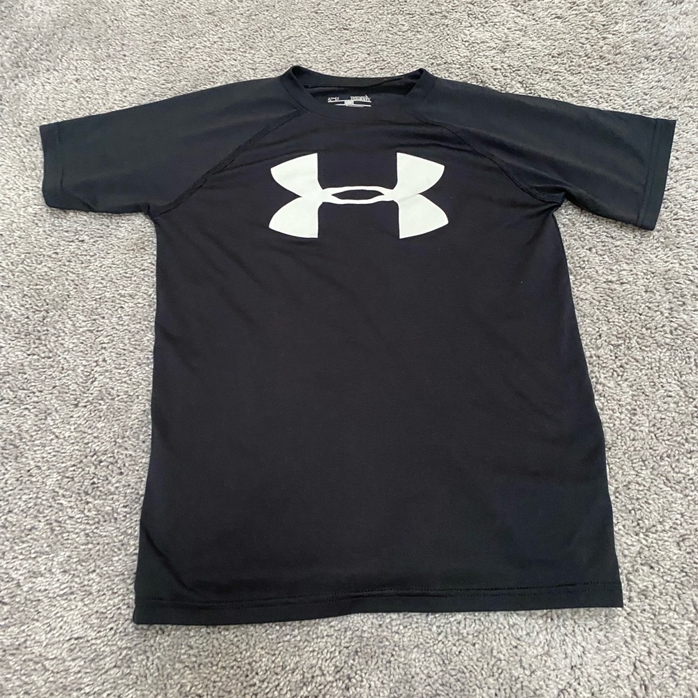 Under Armour Short Sleeve Top